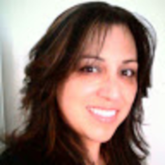 Meet your Posher, Lucia - Picture 1 of 1